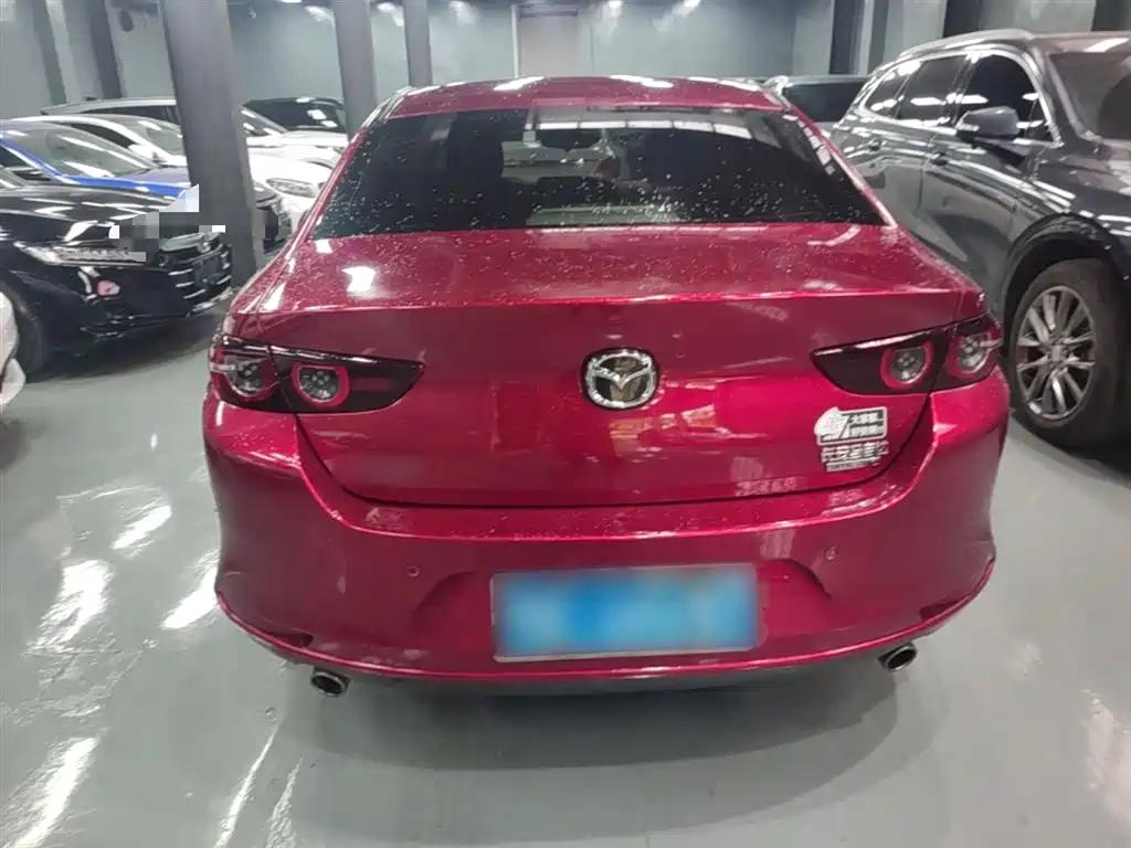Mazda 3 Axela 2019 — фото 6