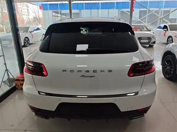 Porsche Macan 2014