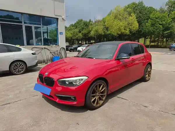 BMW 1 Series 2015