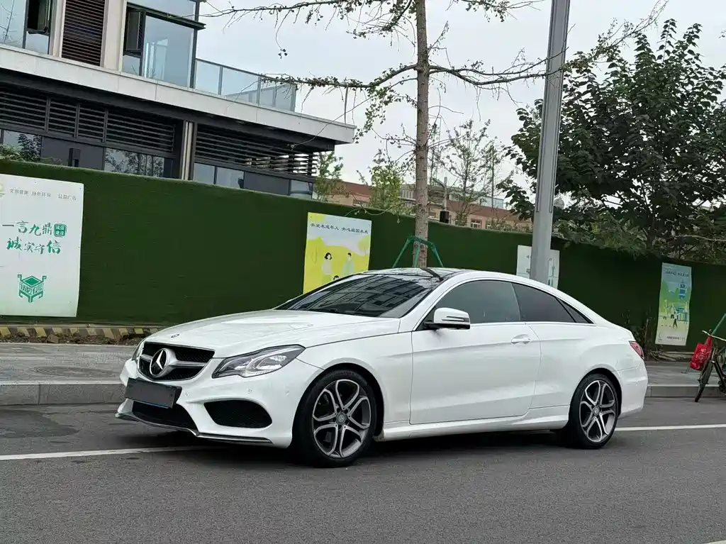 Mercedes-Benz E-Class 2015