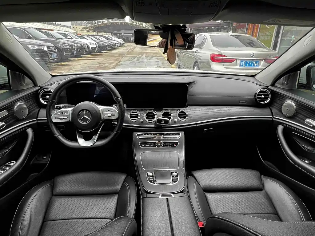 Mercedes-Benz E-Class 2019 — фото 4