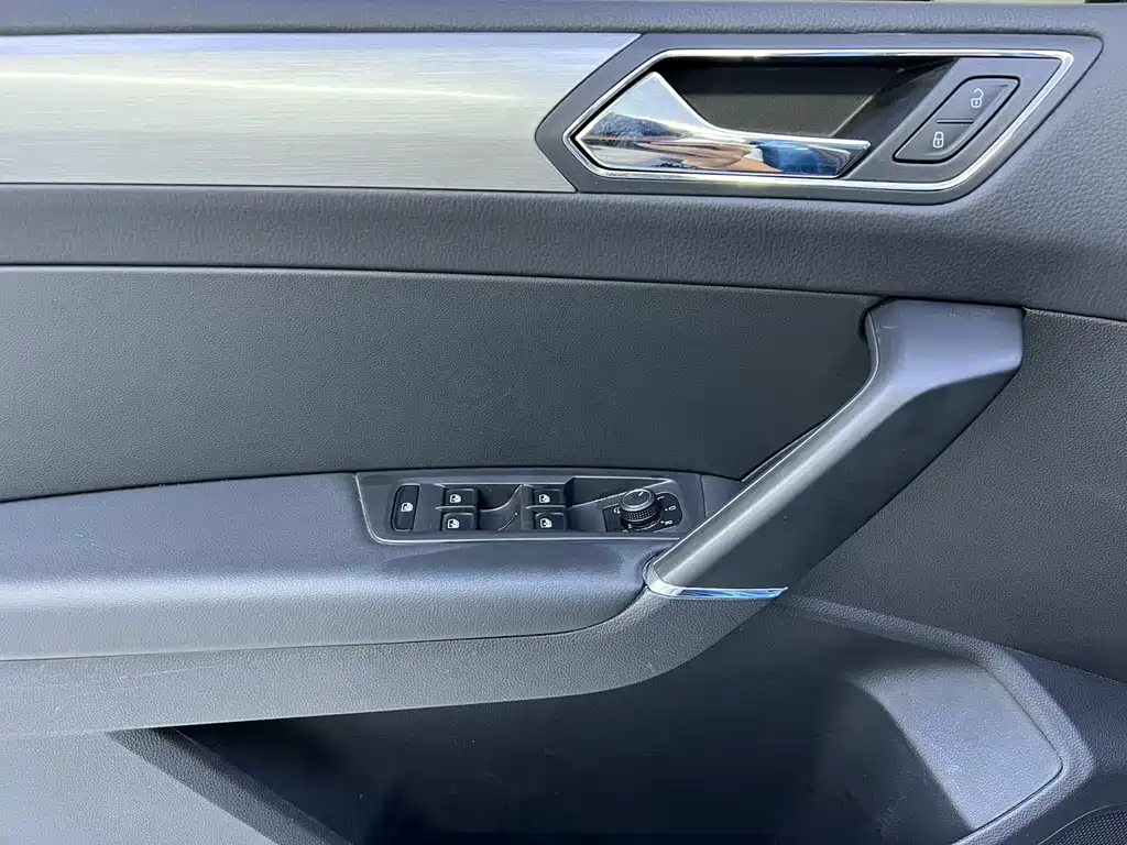 Volkswagen Touran 2021