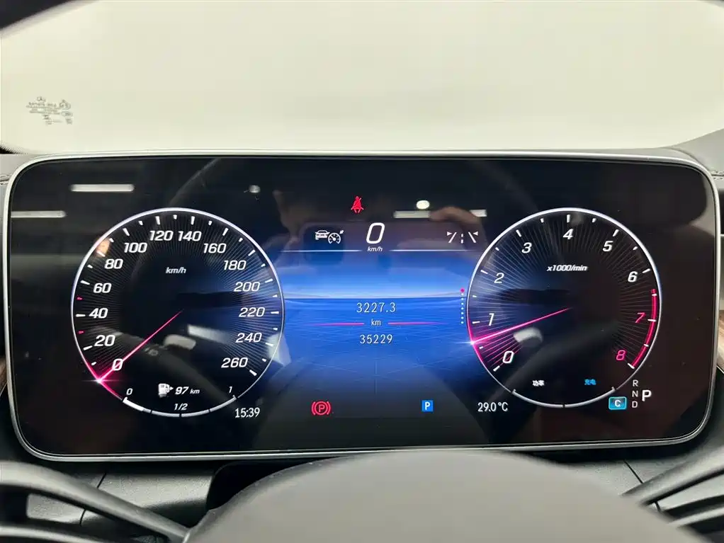 Mercedes-Benz GLC 2023 — фото 18