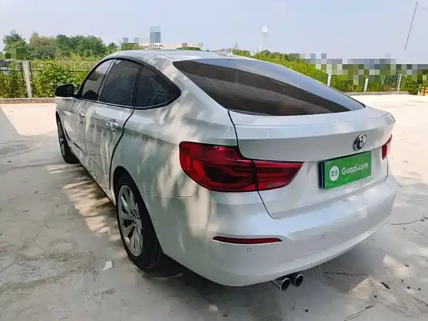 BMW 3 Series GT 2019