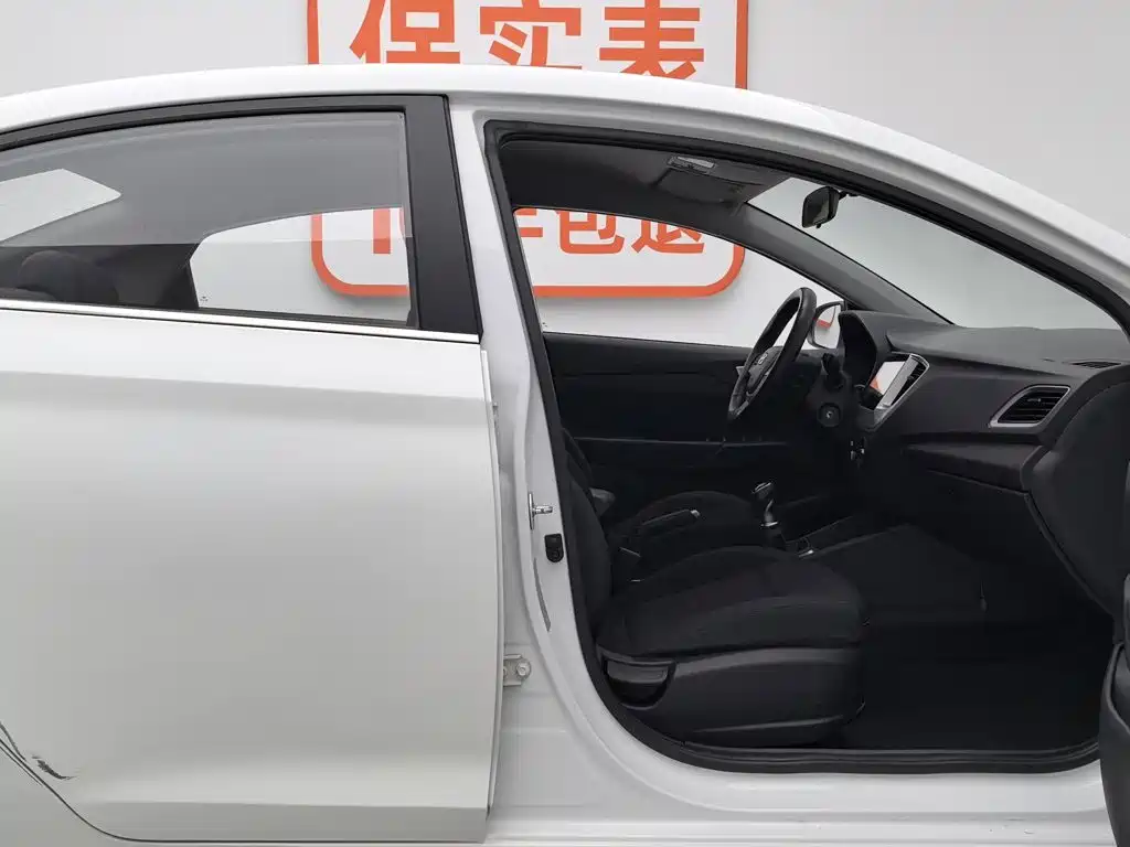 Hyundai Verna 2021 — фото 23