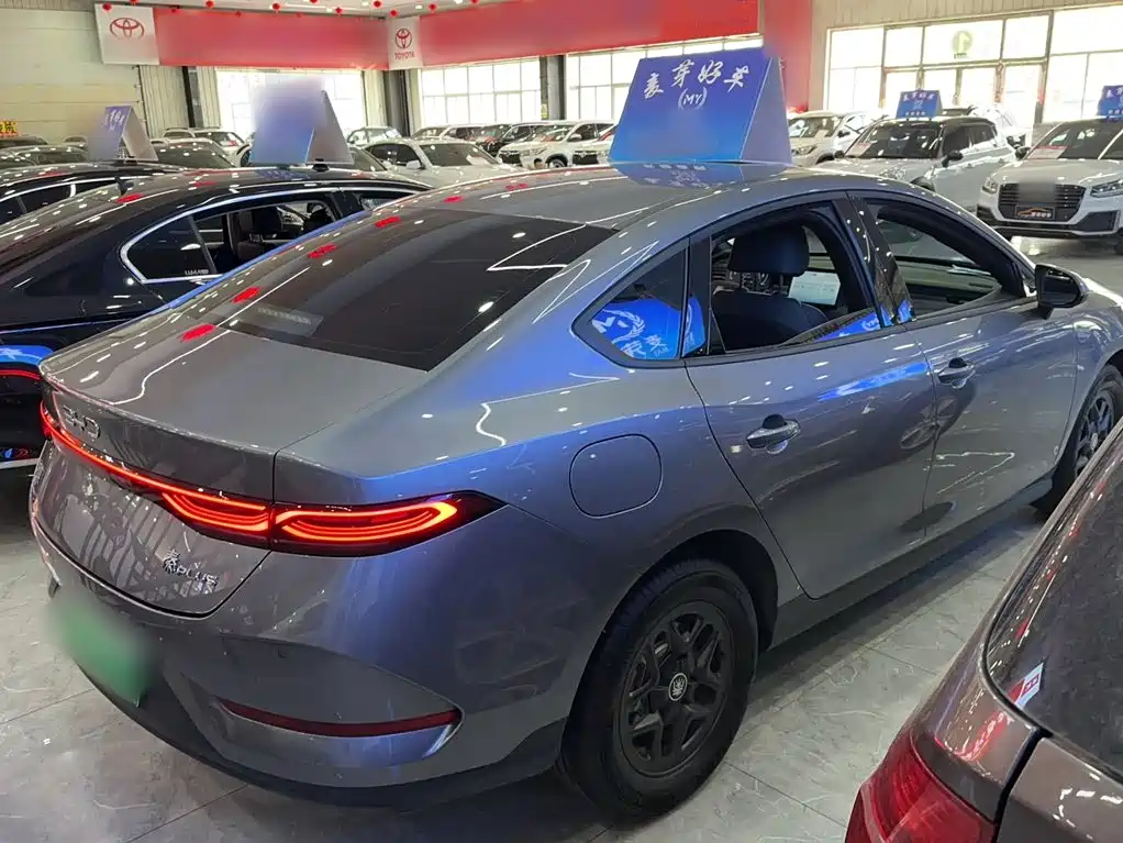 BYD Qin PLUS 2025 — фото 12