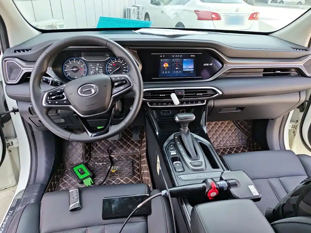 GAC Trumpchi GS4 2020 — фото 10