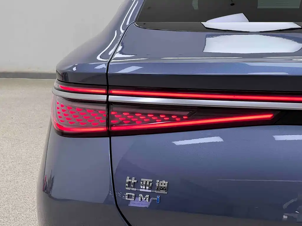 BYD Seal 2024 — фото 11
