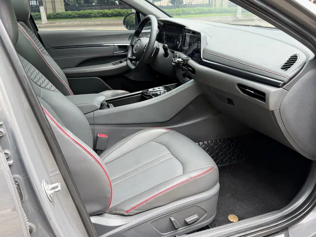 Hyundai Sonata 2020 — фото 10