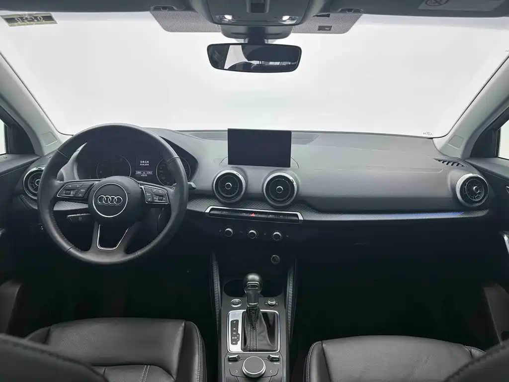 Audi Q2L 2022 — фото 14