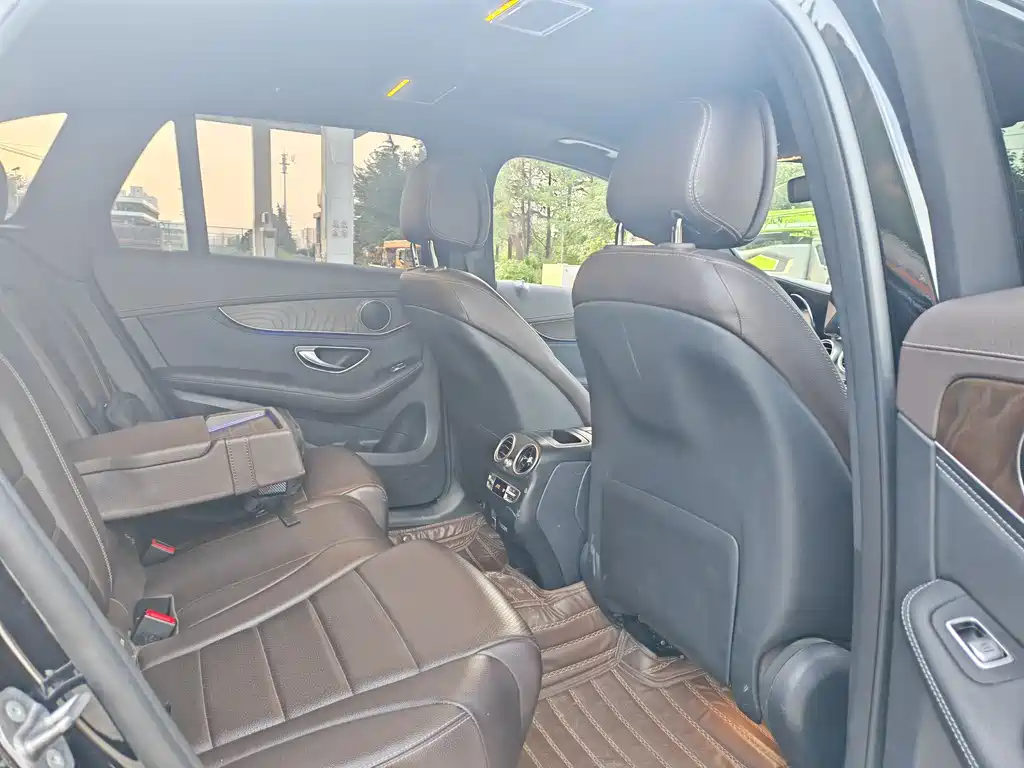 Mercedes-Benz GLC 2020 — фото 11