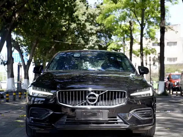 Volvo S60 2020