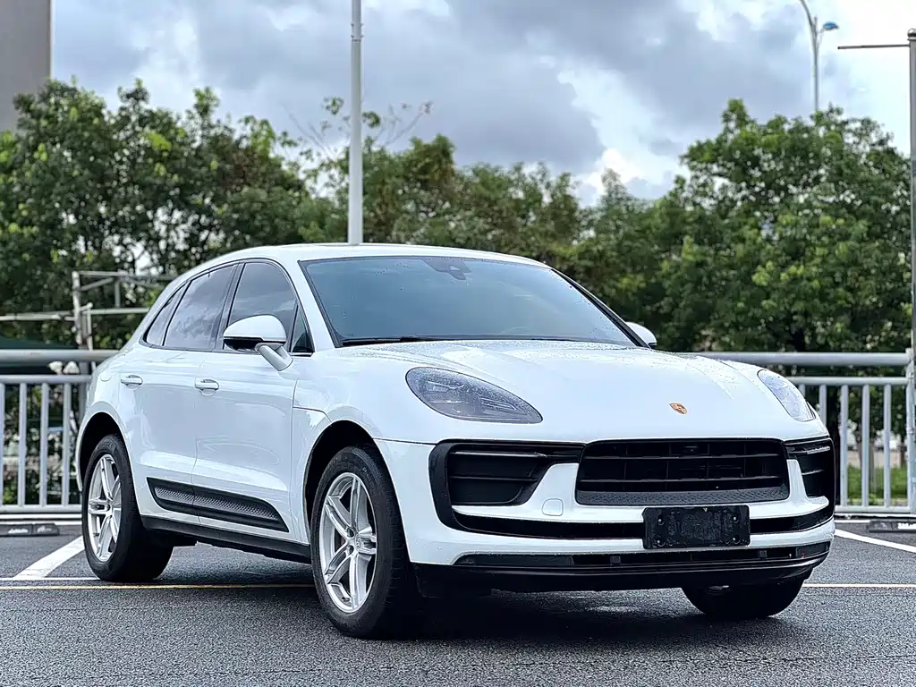 Porsche Macan 2023 — фото 3