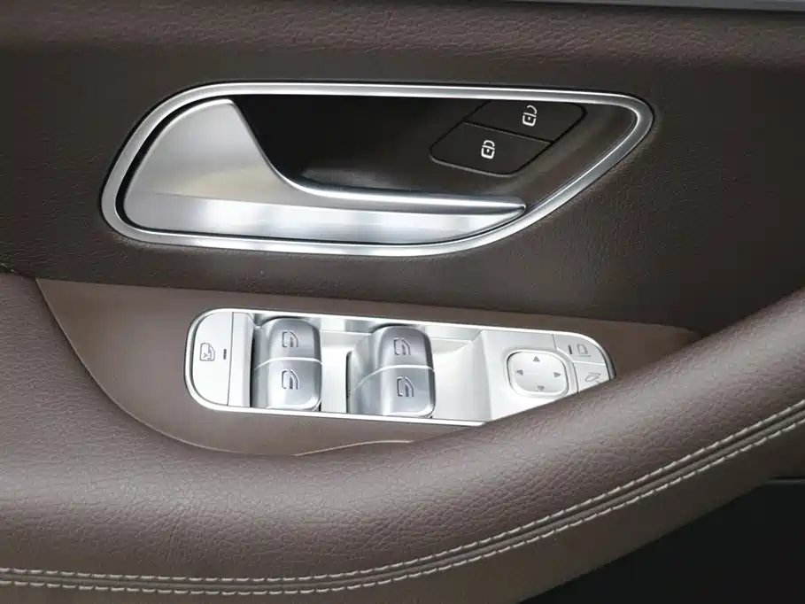 Mercedes-Benz GLS 2023 — фото 12