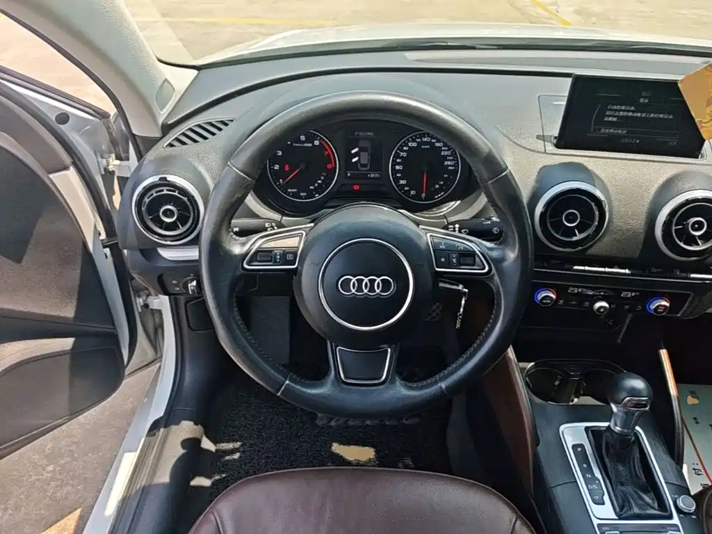 Audi A3 2016 — фото 11