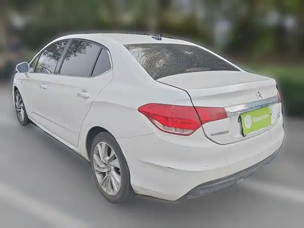 Citroën C4L 2016