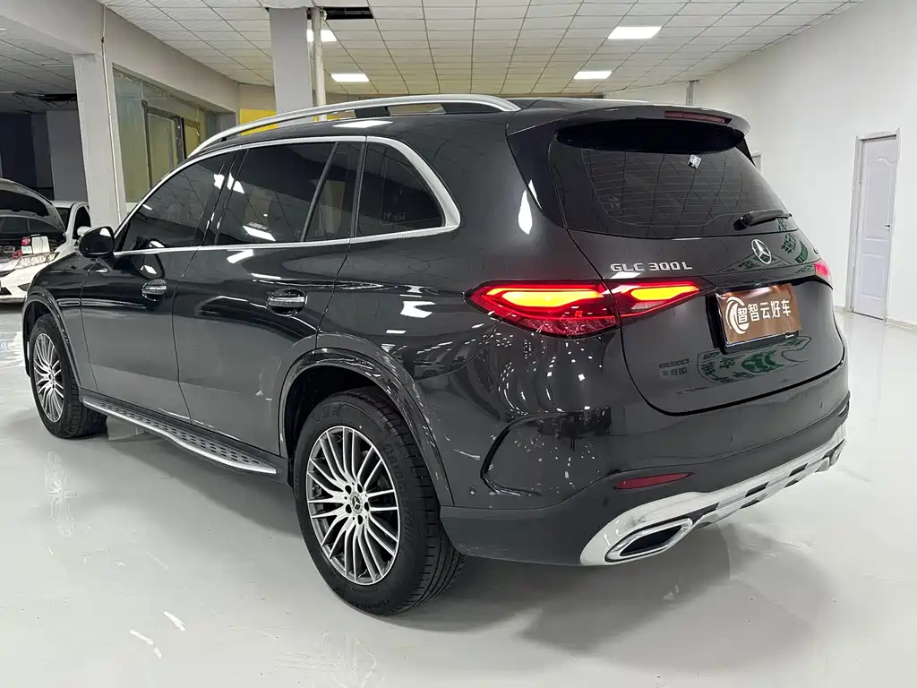 Mercedes-Benz GLC 2024