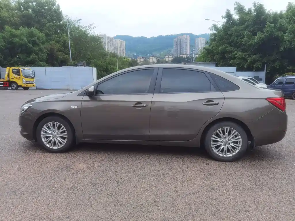 Buick Excelle 2017
