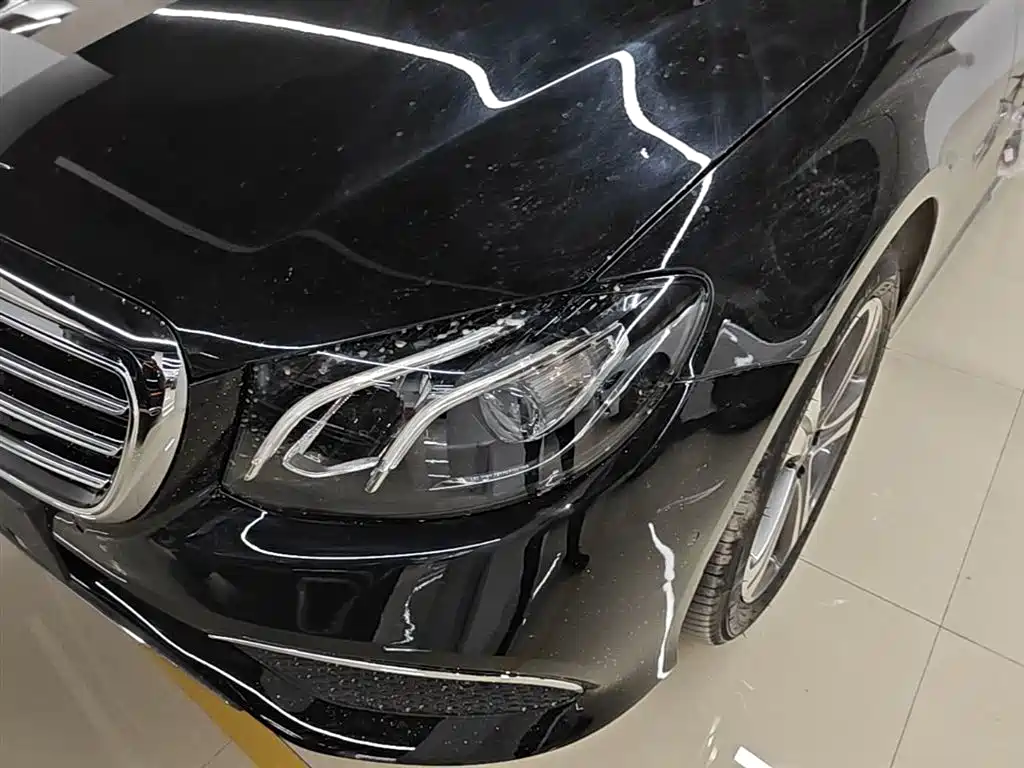 Mercedes-Benz E-Class 2019 — фото 24