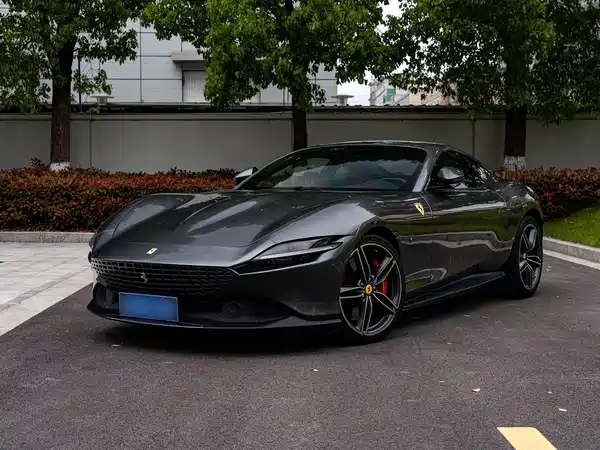 Ferrari Roma 2021