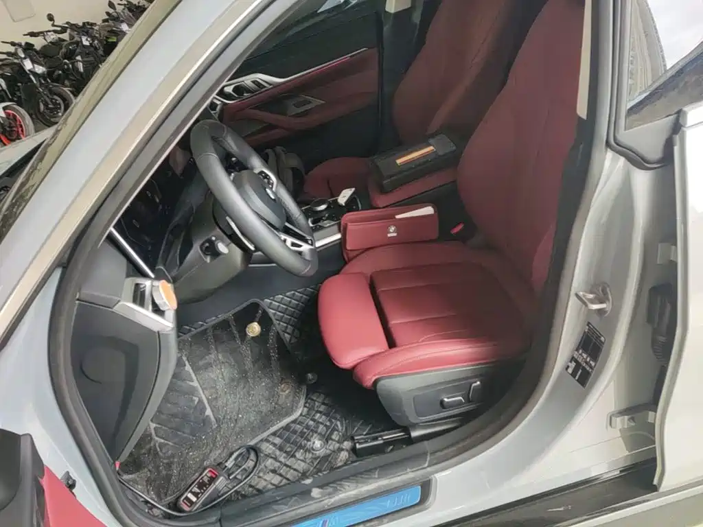 BMW 4 Series 2025 — фото 15