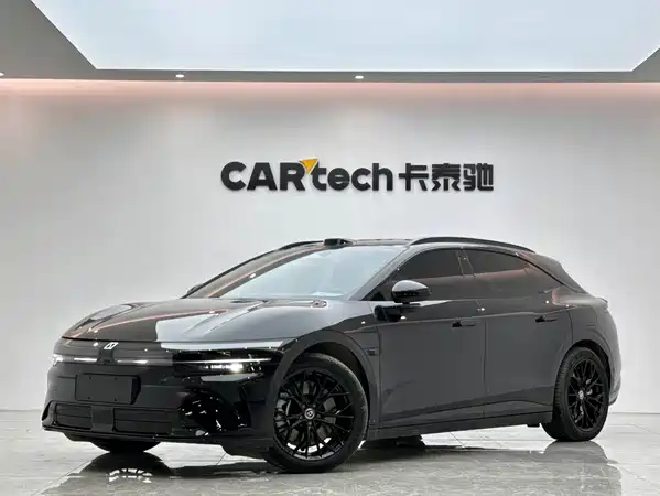 Zeekr 007GT 2025