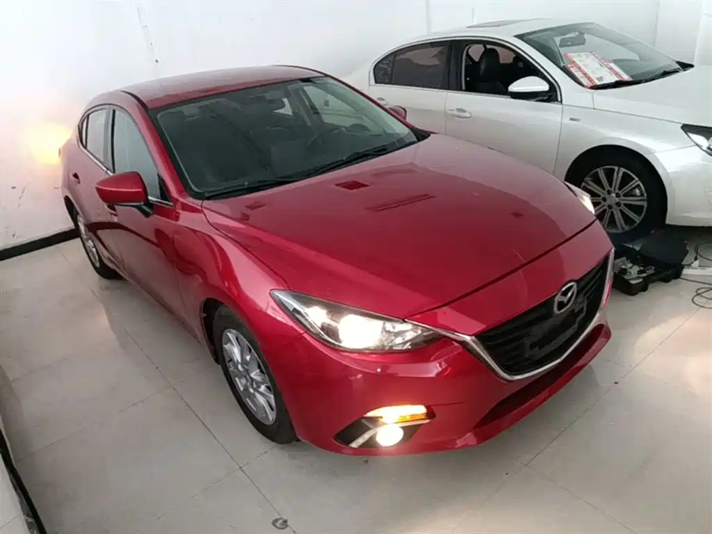 Mazda 3 Axela 2016 — фото 4