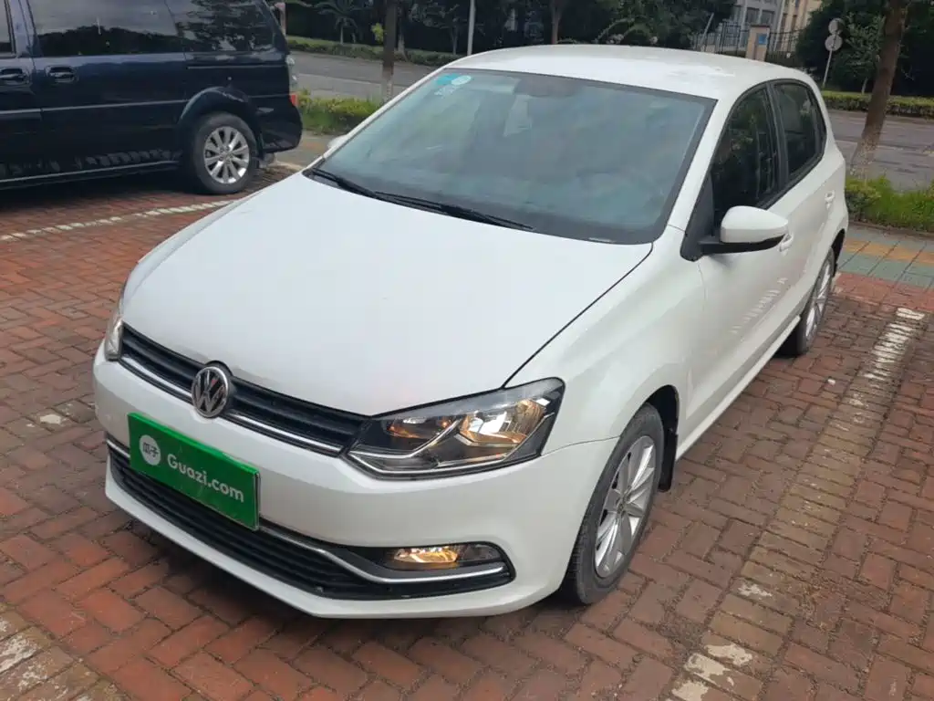 Volkswagen Polo 2015