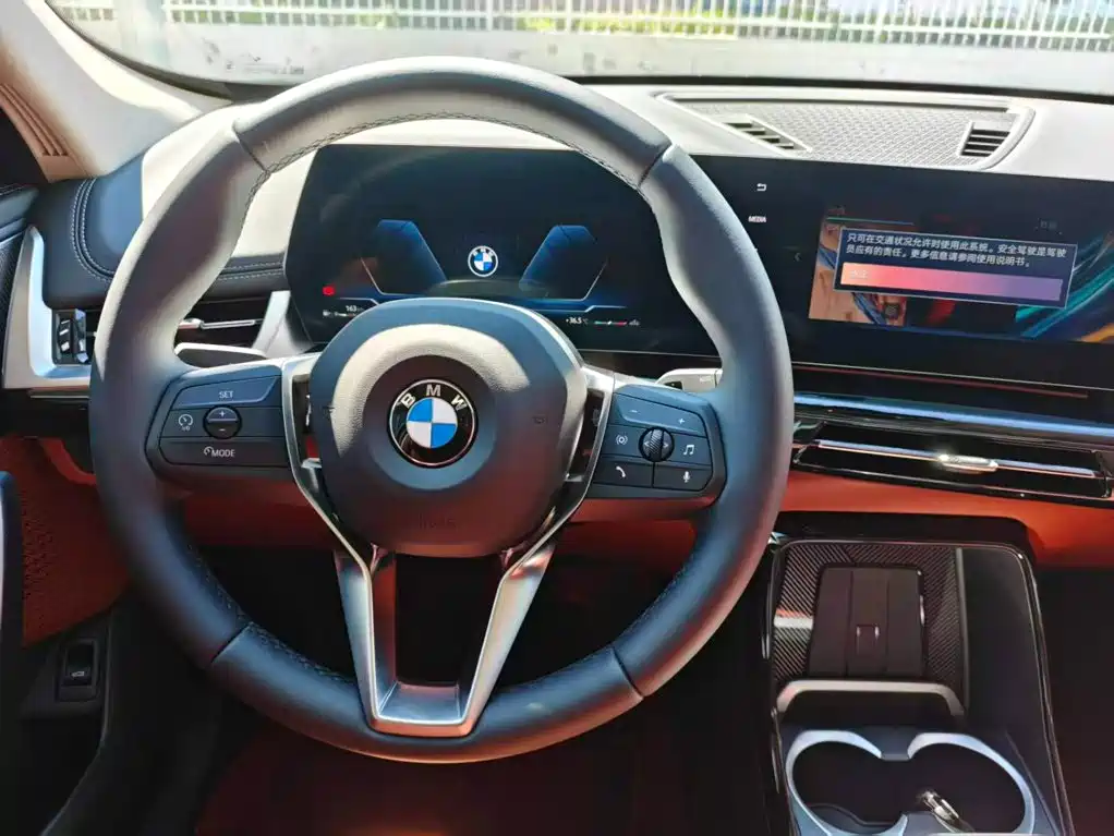 BMW X1 2026 — фото 11