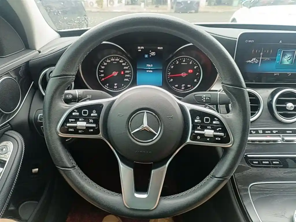 Mercedes-Benz C-Class 2019 — фото 11