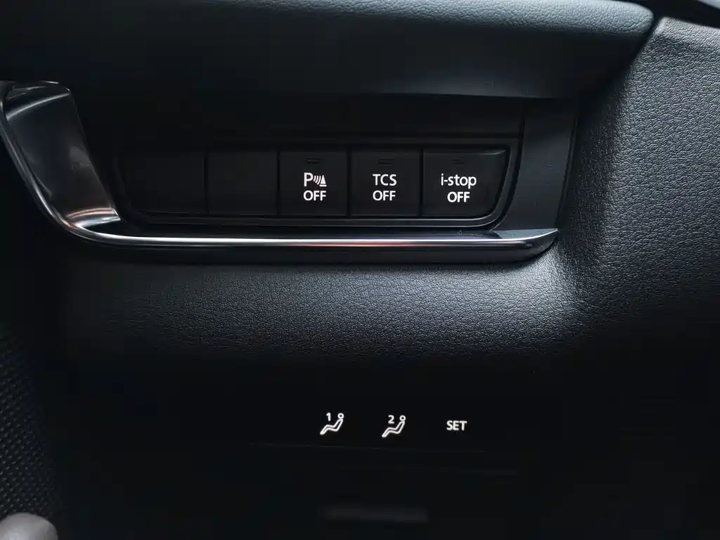Mazda CX-30 2021 — фото 13