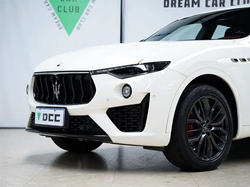Maserati Levante 2022 — фото 19