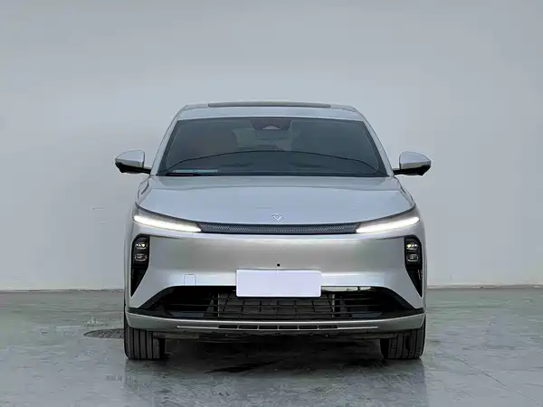 Dongfeng Fengshen L8 2025