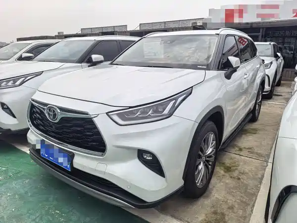 Toyota Highlander 2024