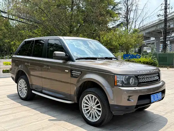 Land Rover Range Rover Sport 2013