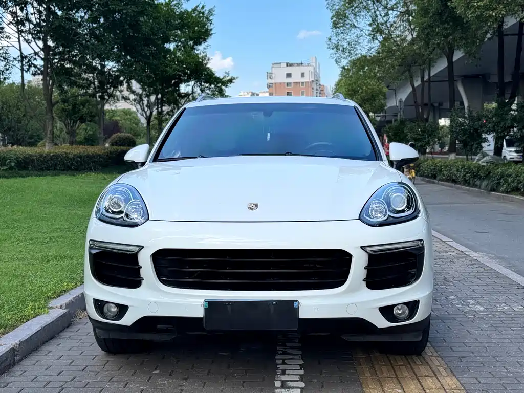 Porsche Cayenne 2015