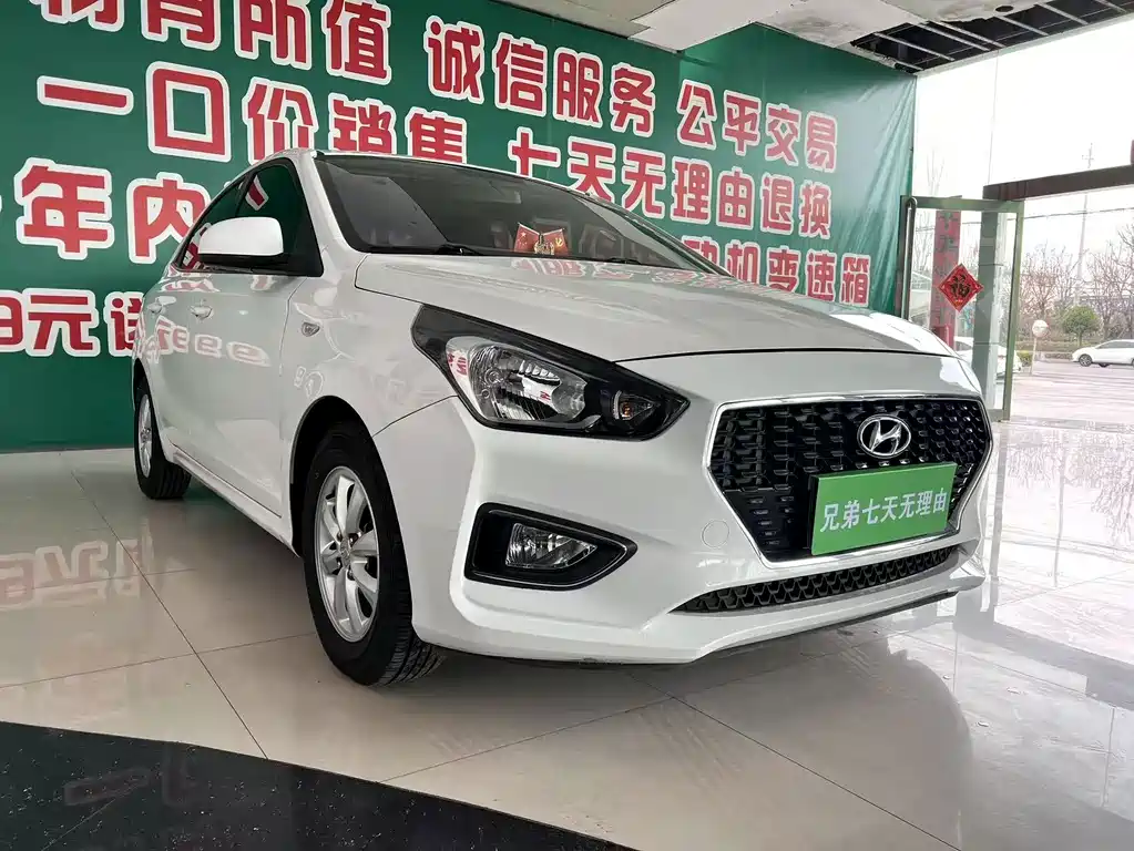 Hyundai Accent 2018 — фото 2