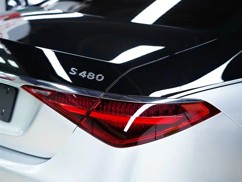 Mercedes-Benz S-Class 2025