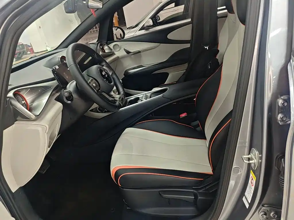 BYD Dolphin 2022 — фото 15