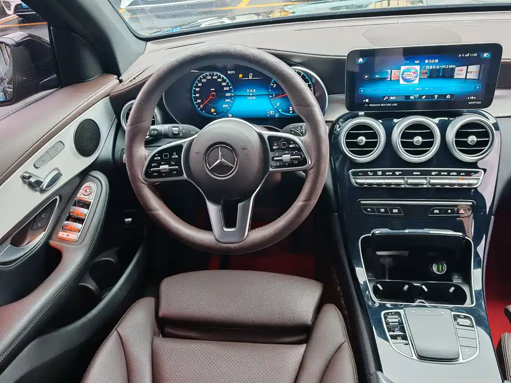 Mercedes-Benz GLC 2022 — фото 12