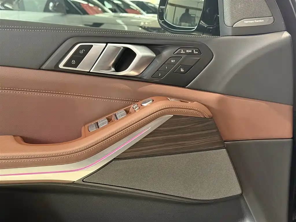 BMW X7 2026 — фото 10
