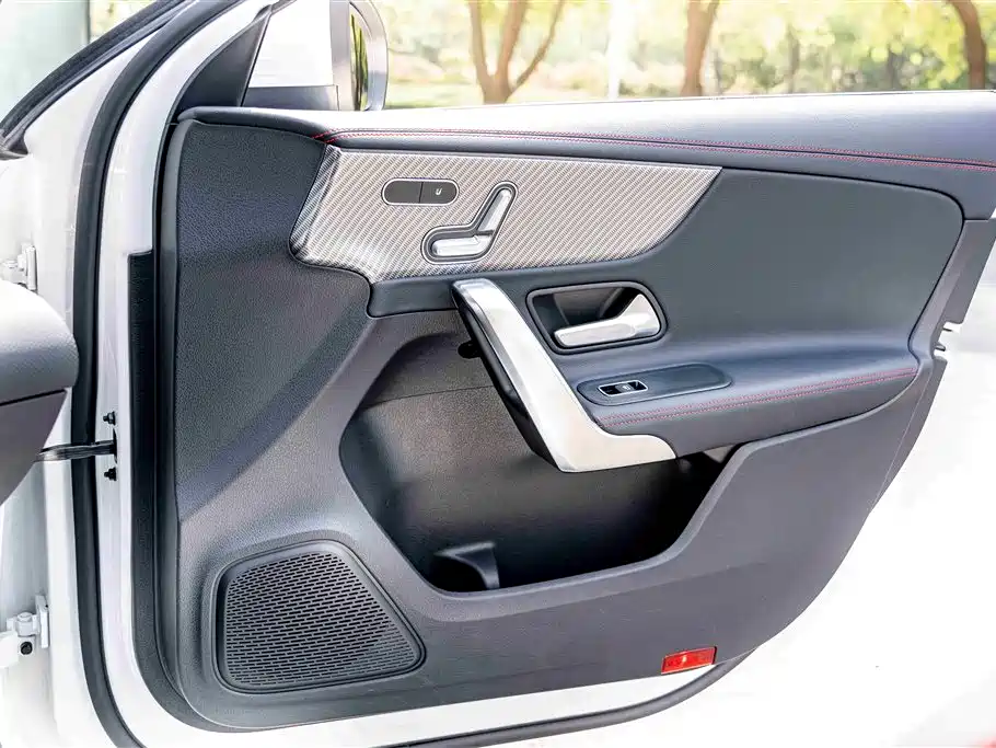 Mercedes-Benz A-Class 2026 — фото 15