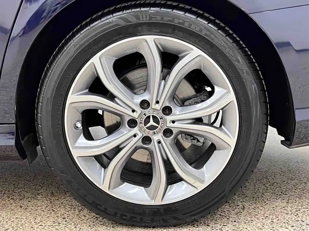 Mercedes-Benz E-Class 2020