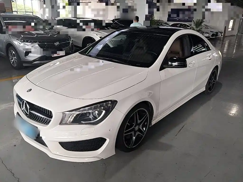 Mercedes-Benz CLA 2015