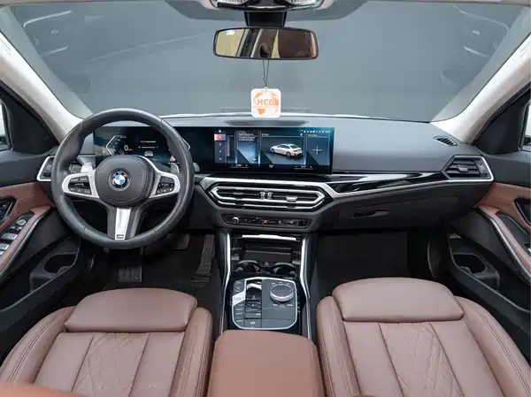 BMW 3 Series 2023