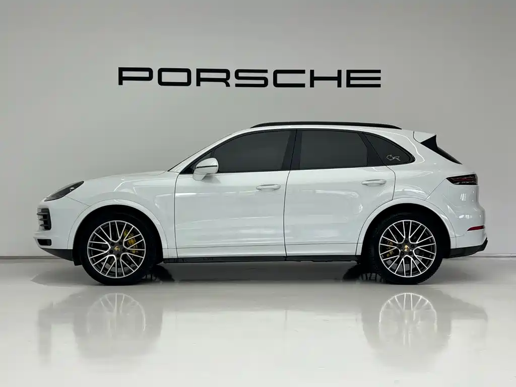 Porsche Cayenne 2018 — фото 2