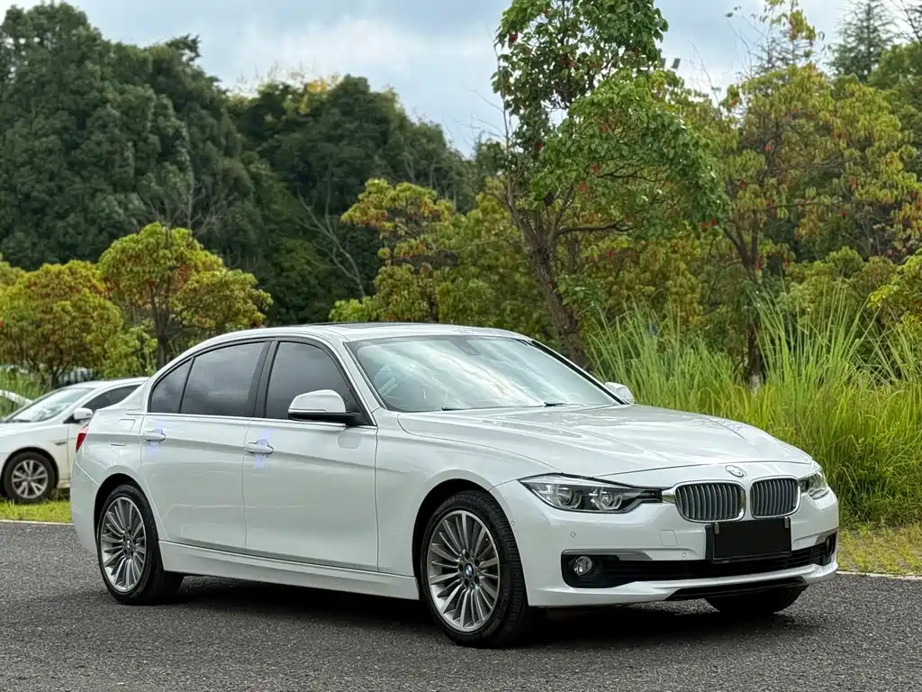 BMW 3 Series 2019