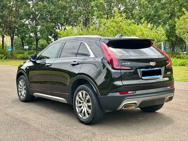 Cadillac XT4 2021