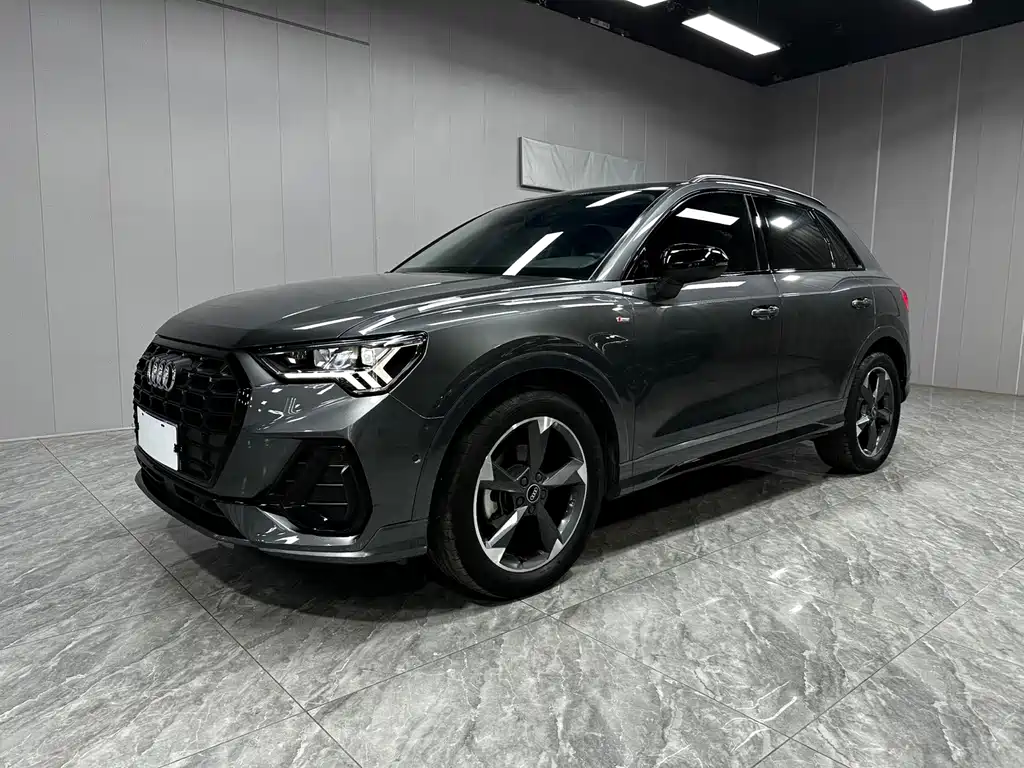 Audi Q3 2022 — фото 8