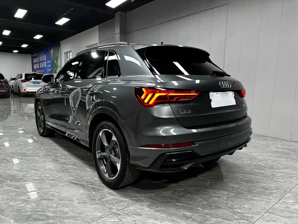 Audi Q3 2022